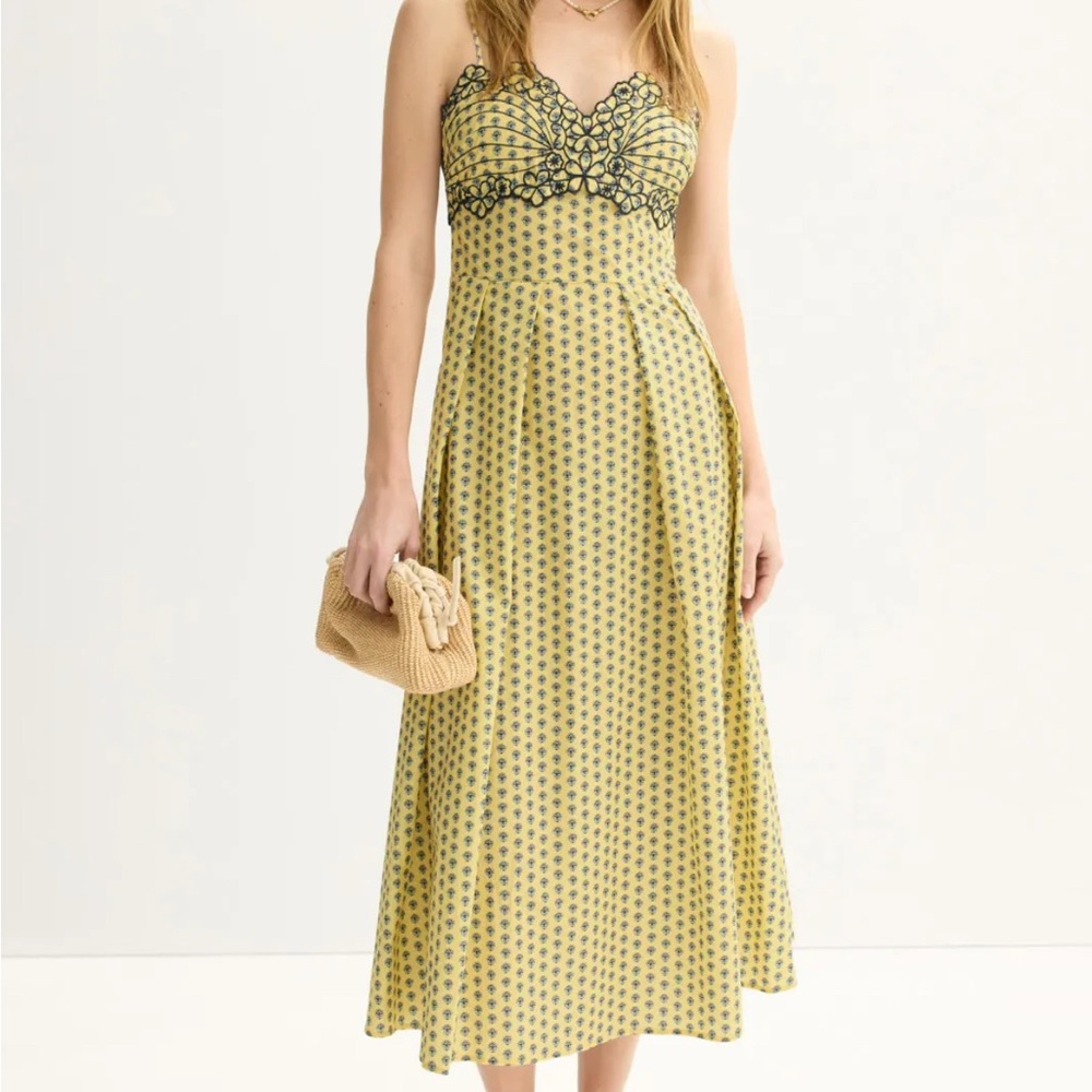 Elegant Yellow and Black Lace Trim Dress